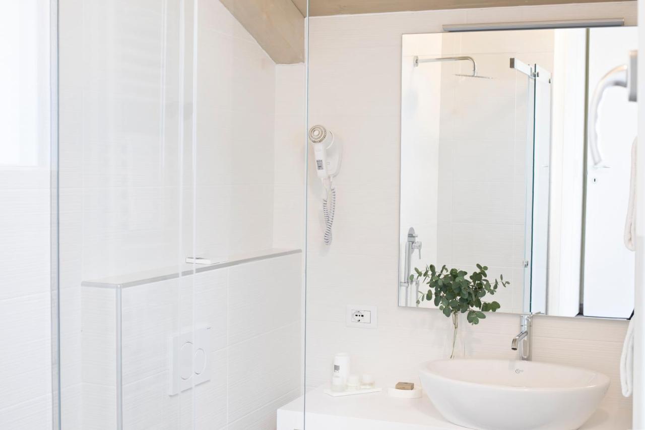 Charming Moment Di Villa Porta - Residenza Porto Vecchio Luino Εξωτερικό φωτογραφία