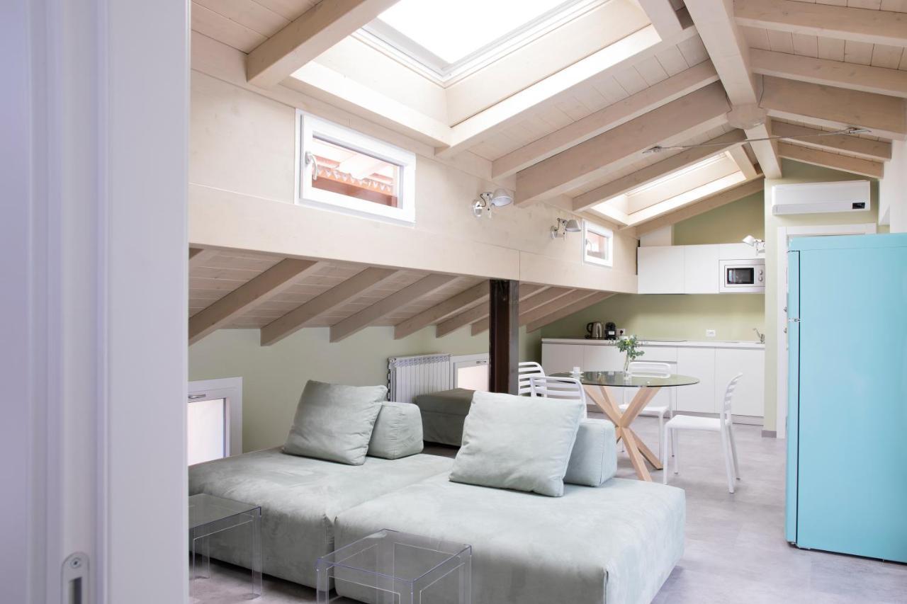Charming Moment Di Villa Porta - Residenza Porto Vecchio Luino Εξωτερικό φωτογραφία